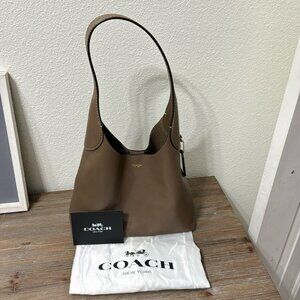 Coach Brooklyn Shoulder Bag 28 Maple🔥🔥